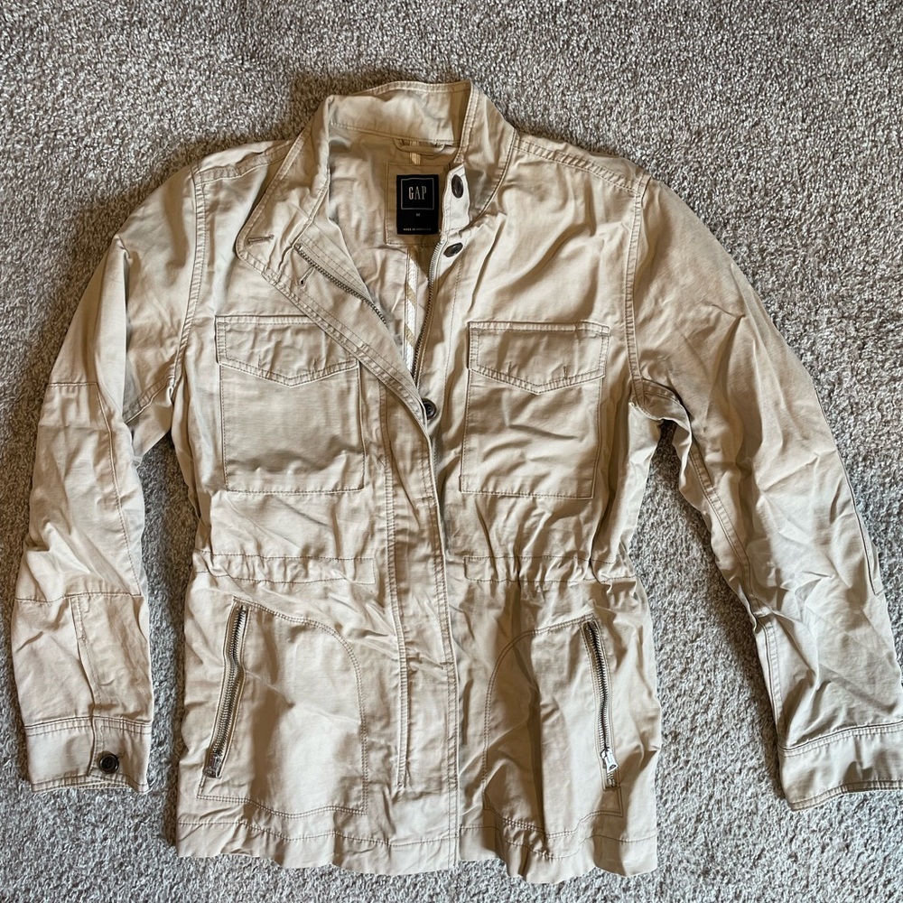 Gap coat
